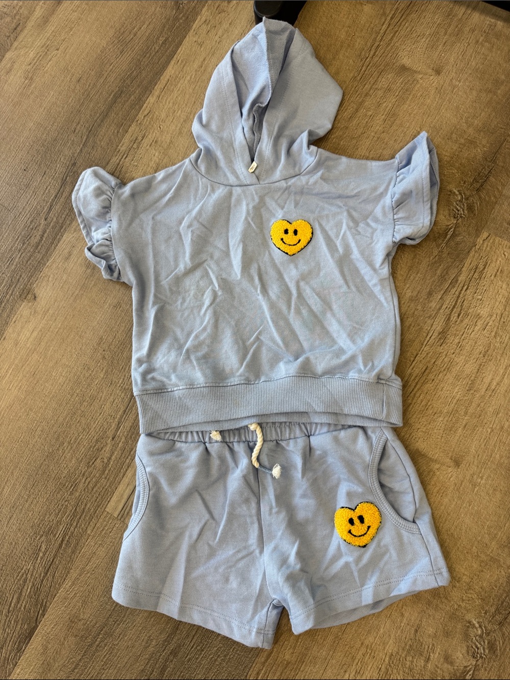Jessica Simpson Light Blue Girls Hooded Short Set with Yellow Smiley Hearts